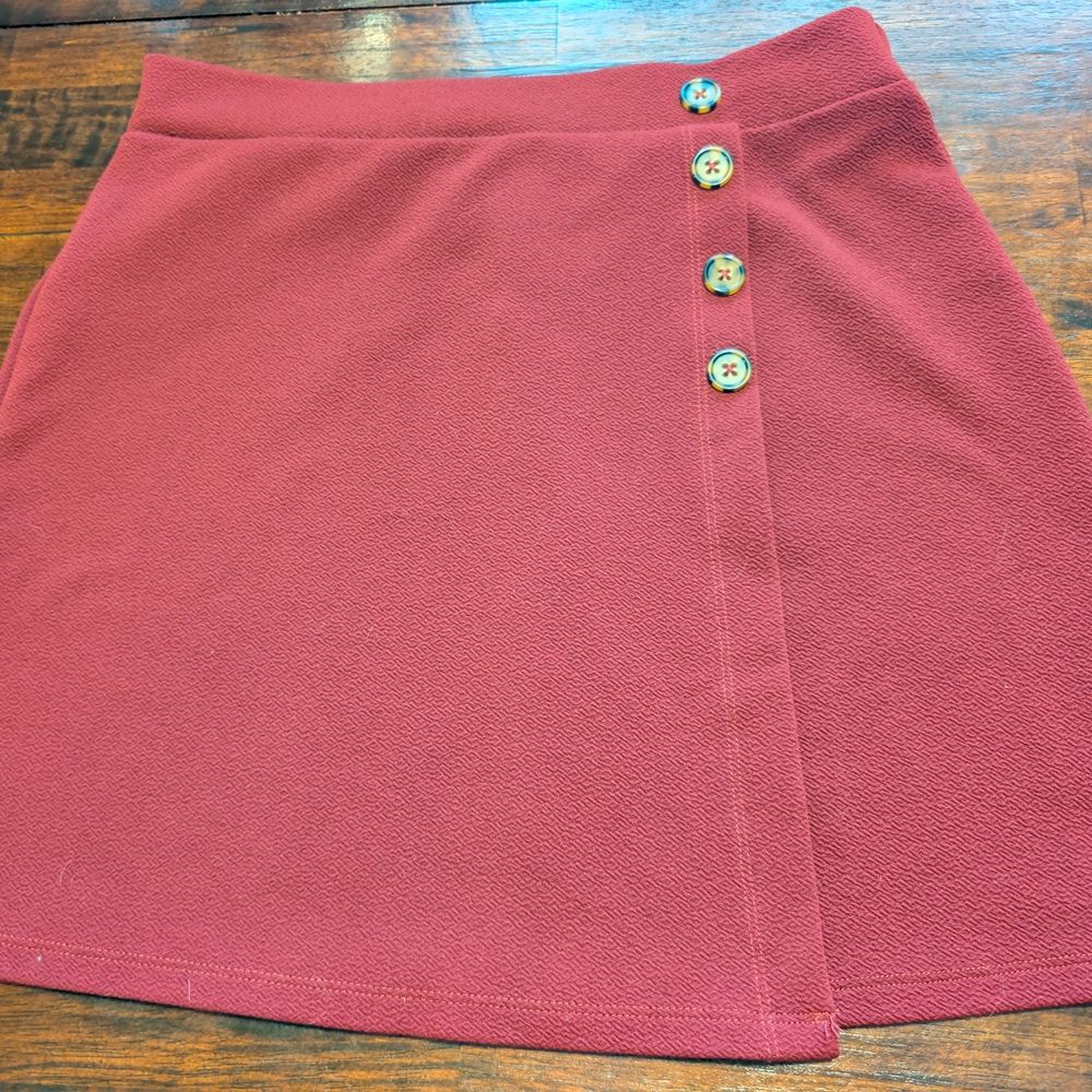 Elegant Burgundy Button-Detail Skirt
